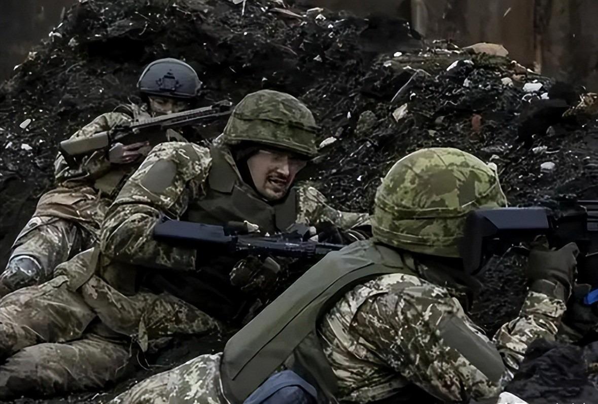 世俱杯-1:19,俄乌战损比披露,574架无人机和40枚导弹空袭,美工厂被炸