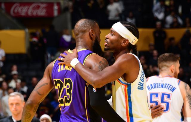 世俱杯买球APP-詹皇累坏陷入低潮期！湖人NBA杯出局更添新危机