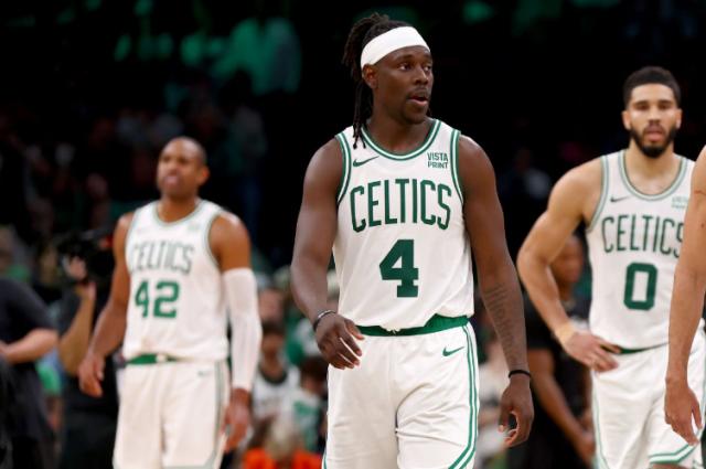 世俱杯买球官网入口-雄鹿后悔吗？霍勒迪化身绿军冲冠利器，让哈利吃瘪