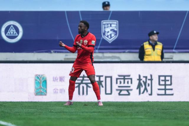 世俱杯买球官网入口-大反转！曝上港难留加布里埃尔，要求降价遭拒绝，国安或趁虚而入|加布里埃尔·巴尔博扎|上海海港|北京国安|中超|加布里埃尔-保利斯塔_新浪体育_新浪新闻