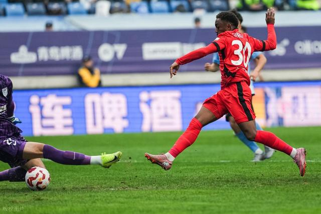 世俱杯买球官网入口-大反转！曝上港难留加布里埃尔，要求降价遭拒绝，国安或趁虚而入|加布里埃尔·巴尔博扎|上海海港|北京国安|中超|加布里埃尔-保利斯塔_新浪体育_新浪新闻